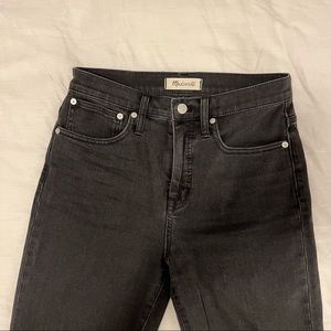 Madewell Classic Straight Jeans in Lunar Wash